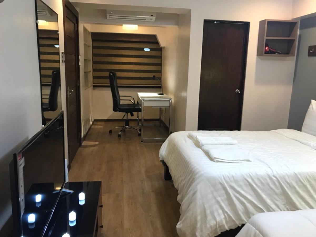 Long Term Condominium Stay In Ortigas Center Pasig City Eksteriør billede